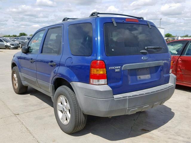 1FMYU93125KA54939 - 2005 FORD ESCAPE XLT BLUE photo 3