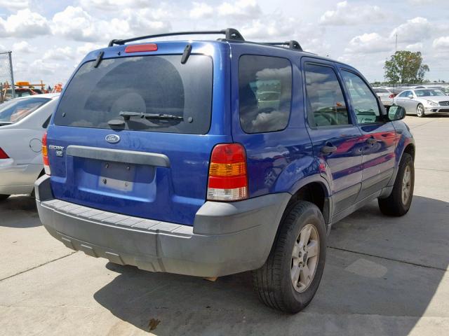 1FMYU93125KA54939 - 2005 FORD ESCAPE XLT BLUE photo 4