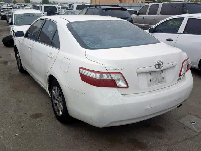 JTNBB46K583048649 - 2008 TOYOTA CAMRY HYBR WHITE photo 3