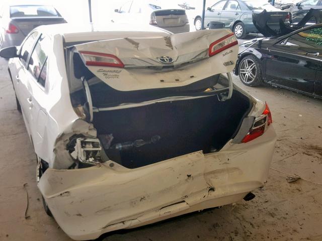 4T1BD1FK0CU045895 - 2012 TOYOTA CAMRY HYBR WHITE photo 9