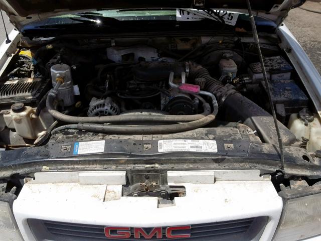 1GTCS19X3W8541714 - 1998 GMC SONOMA WHITE photo 7