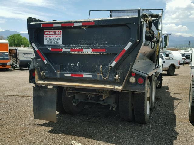 1M1AJ06Y27N009777 - 2007 MACK 600 CHN600 WHITE photo 4