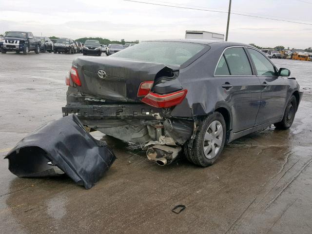 4T1BK46K39U090765 - 2009 TOYOTA CAMRY SE GRAY photo 4