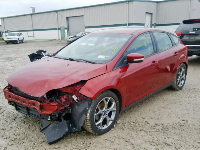 1FADP3K22DL111091 - 2013 FORD FOCUS SE RED photo 2