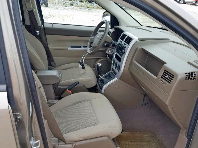 1J8FF47W98D538459 - 2008 JEEP COMPASS SP Сұр фото 5