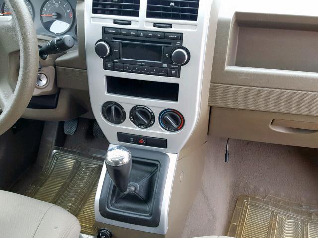 1J8FF47W98D538459 - 2008 JEEP COMPASS SP Сұр фото 9