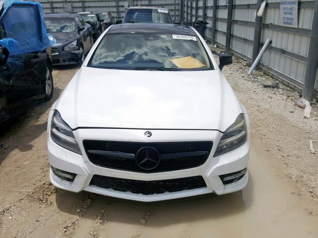 WDDLJ7DB4CA012137 - 2012 MERCEDES-BENZ CLS 550 WHITE photo 9