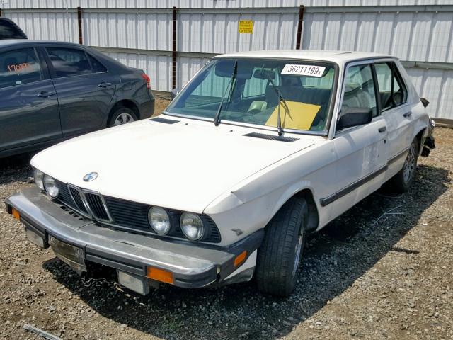 WBADK830XG9659082 - 1986 BMW 528 E AUTO WHITE photo 2