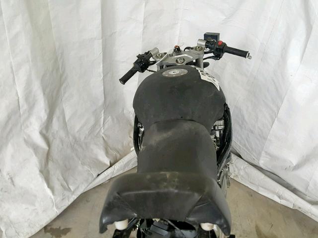 JS1GN79A662100891 - 2006 SUZUKI GSX600 F BLACK photo 6