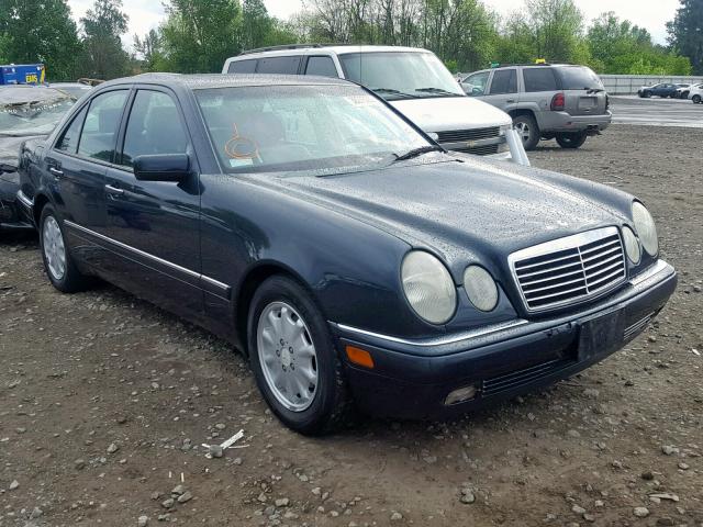 WDBJF55F7TJ021888 - 1996 MERCEDES-BENZ E 320 BLUE photo 1