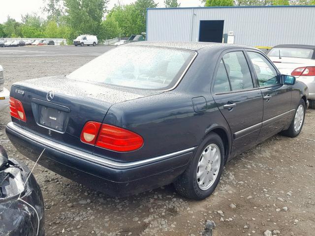 WDBJF55F7TJ021888 - 1996 MERCEDES-BENZ E 320 BLUE photo 4