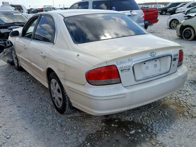 KMHWF25H92A695753 - 2002 HYUNDAI SONATA GL CREAM photo 3