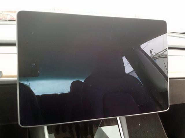 5YJ3E1EA7JF070295 - 2018 TESLA MODEL 3  photo 8