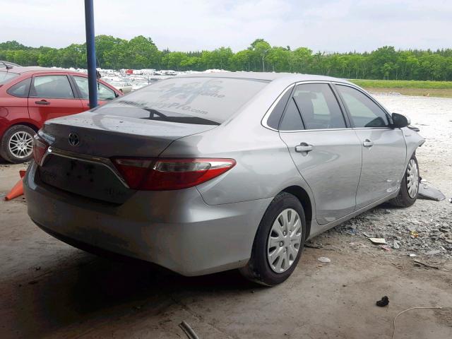 4T1BD1FK7FU144900 - 2015 TOYOTA CAMRY HYBR SILVER photo 4