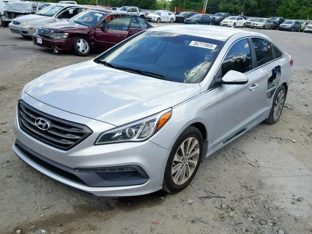 5NPE34AF8FH236964 - 2015 HYUNDAI SONATA SPO SILVER photo 2