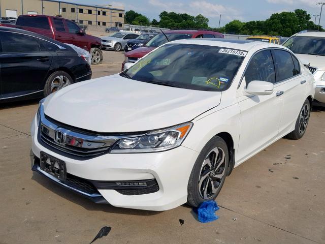 1HGCR3F82HA006715 - 2017 HONDA ACCORD EXL WHITE photo 2