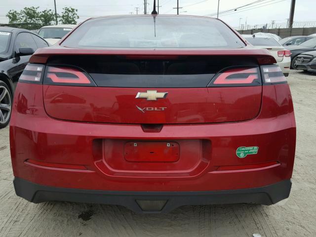 1G1RE6E4XEU124390 - 2014 CHEVROLET VOLT RED photo 9