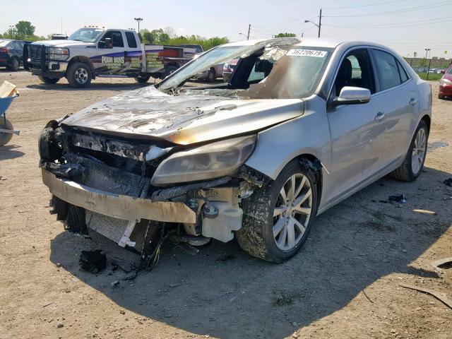 1G11E5SA8GF136577 - 2016 CHEVROLET MALIBU LIM SILVER photo 2