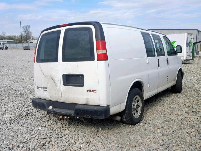 1GTS7AFX8D1116657 - 2013 GMC SAVANA G15 WHITE photo 4