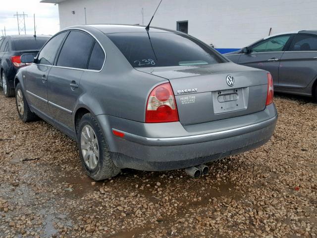 WVWPD63B63P184682 - 2003 VOLKSWAGEN PASSAT GLS GRAY photo 3