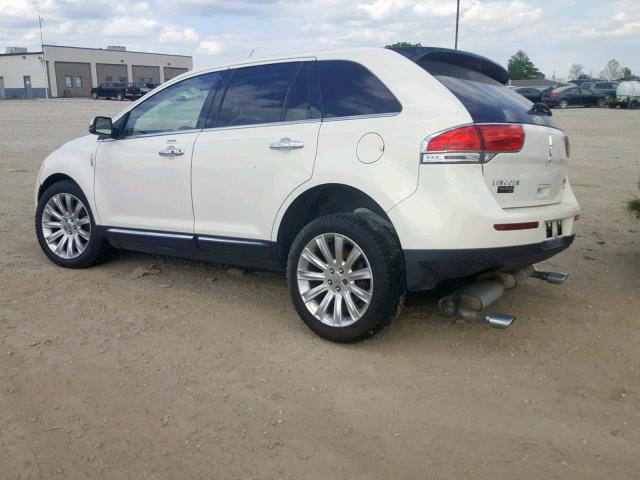 2LMDJ8JK8CBL00725 - 2012 LINCOLN MKX WHITE photo 3