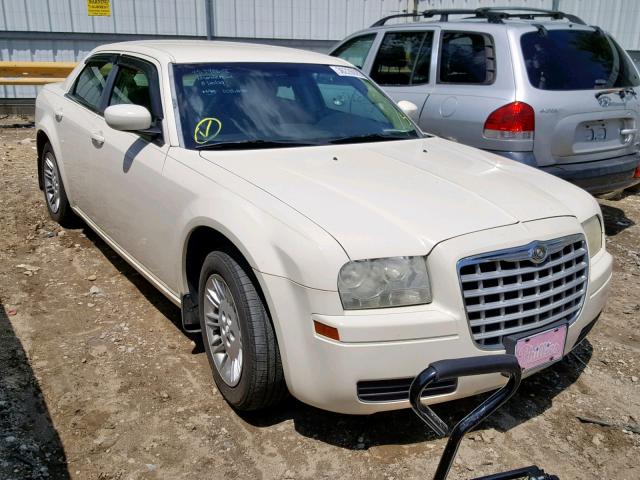 2C3KA43R97H600307 - 2007 CHRYSLER 300 CREAM photo 1