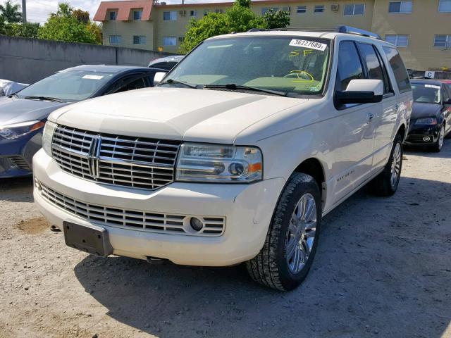 5LMFU28507LJ20201 - 2007 LINCOLN NAVIGATOR Blanc photo 2