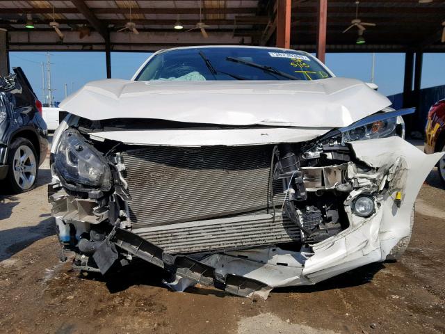 19XFC1F70GE021427 - 2016 HONDA CIVIC EXL WHITE photo 9