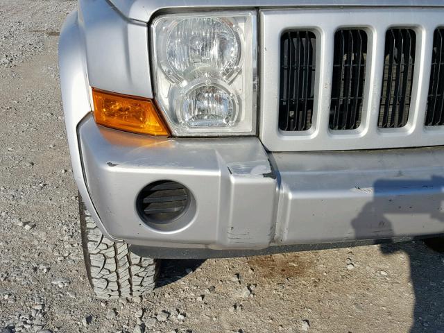 1J8HG48K36C334311 - 2006 JEEP COMMANDER SILVER photo 9