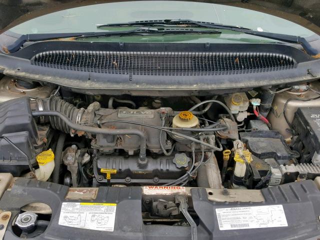 2C8GP44352R757229 - 2002 CHRYSLER TOWN & COU GOLD photo 7