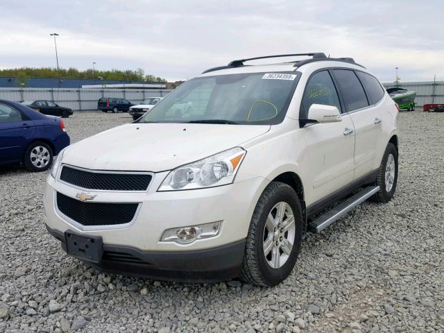 1GNKVJED1CJ361948 - 2012 CHEVROLET TRAVERSE L WHITE photo 2