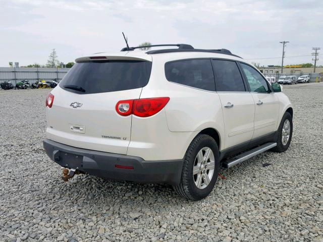 1GNKVJED1CJ361948 - 2012 CHEVROLET TRAVERSE L WHITE photo 4