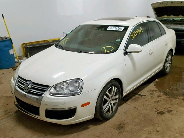 3VWST71K26M842687 - 2006 VOLKSWAGEN JETTA TDI WHITE photo 2