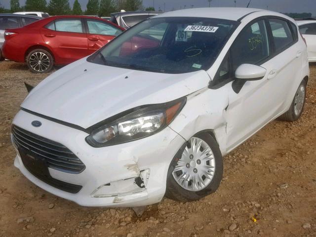 3FADP4TJXGM143883 - 2016 FORD FIESTA S WHITE photo 2