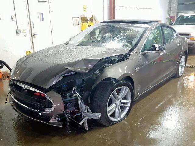 5YJSA1E25FF105200 - 2015 TESLA MODEL S ვერცხლისფერი ფოტო 2