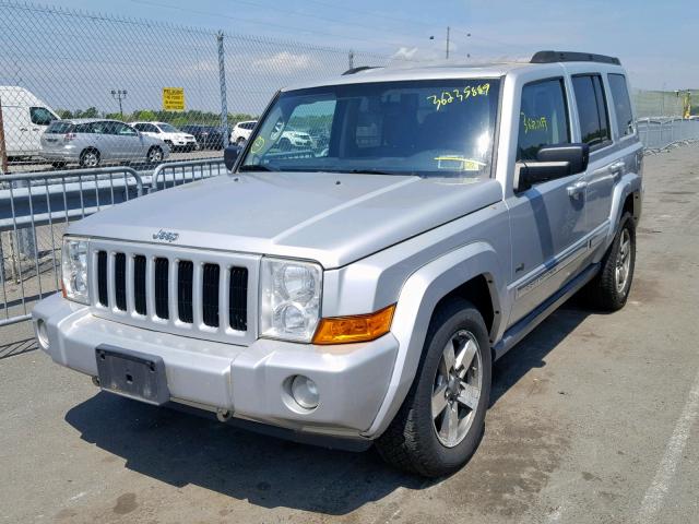 1J8HG48KX6C273877 - 2006 JEEP COMMANDER 银色 照片 2