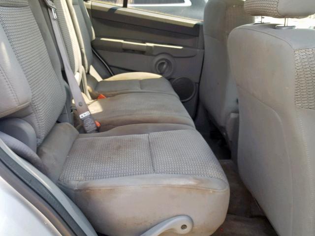 1J8HG48KX6C273877 - 2006 JEEP COMMANDER 银色 照片 6
