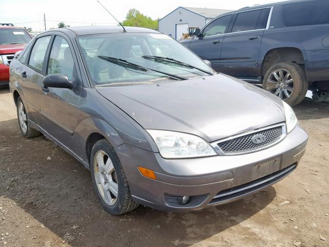 1FAFP34N45W200001 - 2005 FORD FOCUS ZX4 GRAY photo 1