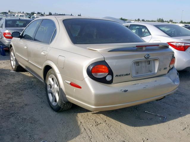 JN1CA31AX1T105344 - 2001 NISSAN MAXIMA GXE TAN photo 3