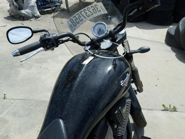 5VPGA36N8F3044918 - 2015 VICTORY MOTORCYCLES VEGAS 8-BA BLACK photo 6