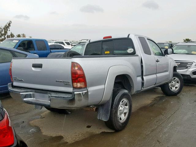 5TETX62NX7Z459129 - 2007 TOYOTA TACOMA PRE SILVER photo 4