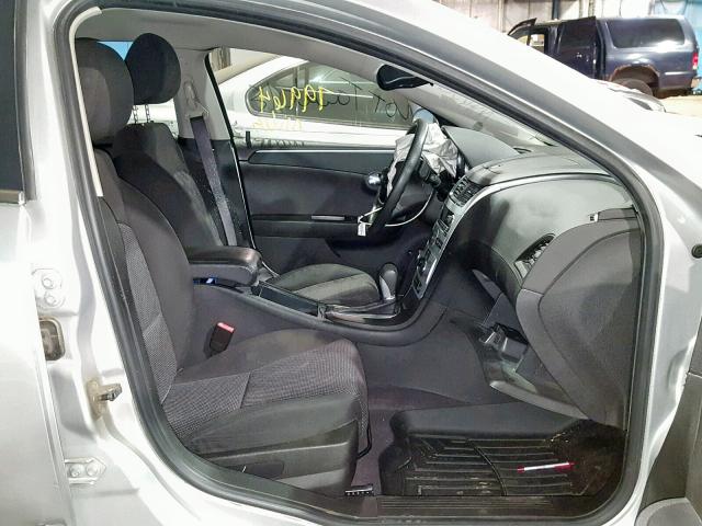 1G1ZC5EB2AF166419 - 2010 CHEVROLET MALIBU 1LT SILVER photo 5