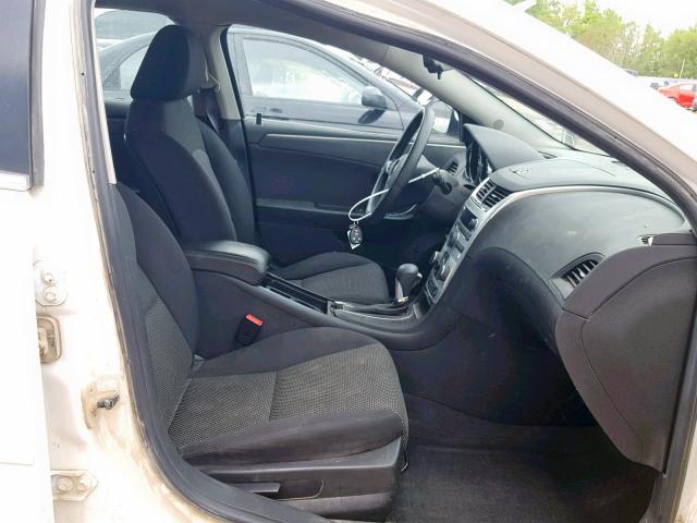 1G1ZC5E18BF335383 - 2011 CHEVROLET MALIBU 1LT WHITE photo 5