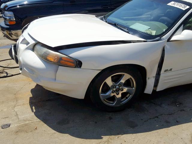 1G2HY52K634165558 - 2003 PONTIAC BONNEVILLE WHITE photo 9