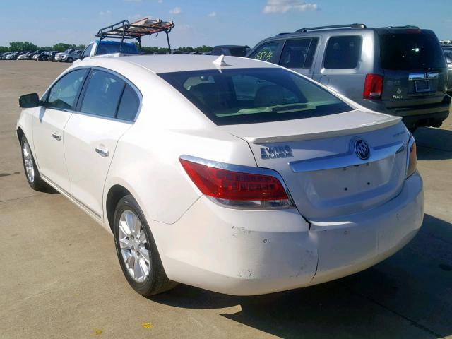 1G4GC5ER6DF159579 - 2013 BUICK LACROSSE WHITE photo 3