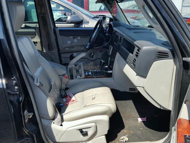 1J8HG58P87C632789 - 2007 JEEP COMMANDER BLACK photo 5