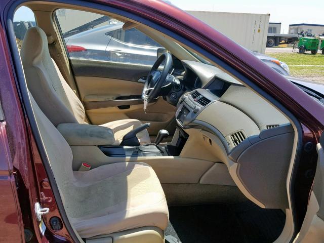 JHMCP26488C027485 - 2008 HONDA ACCORD LXP MAROON photo 5