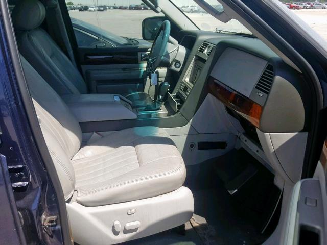5LMFU27R34LJ06387 - 2004 LINCOLN NAVIGATOR 蓝色 照片 5