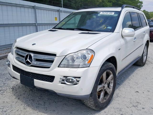 4JGBF25E29A529329 - 2009 MERCEDES-BENZ GL WHITE photo 2