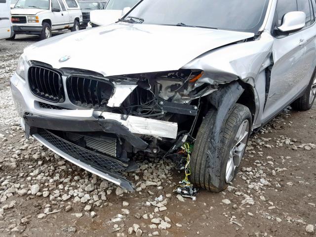 5UXWX7C58BLL15490 - 2011 BMW X3 XDRIVE3 SILVER photo 9